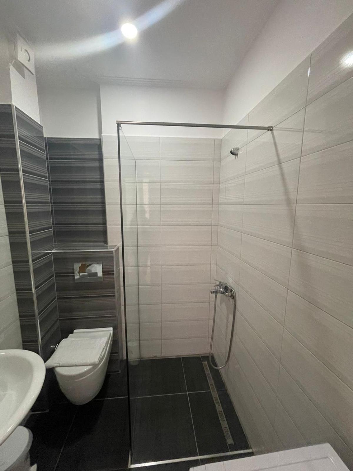 Seaside Apartmens Sarandë 외부 사진